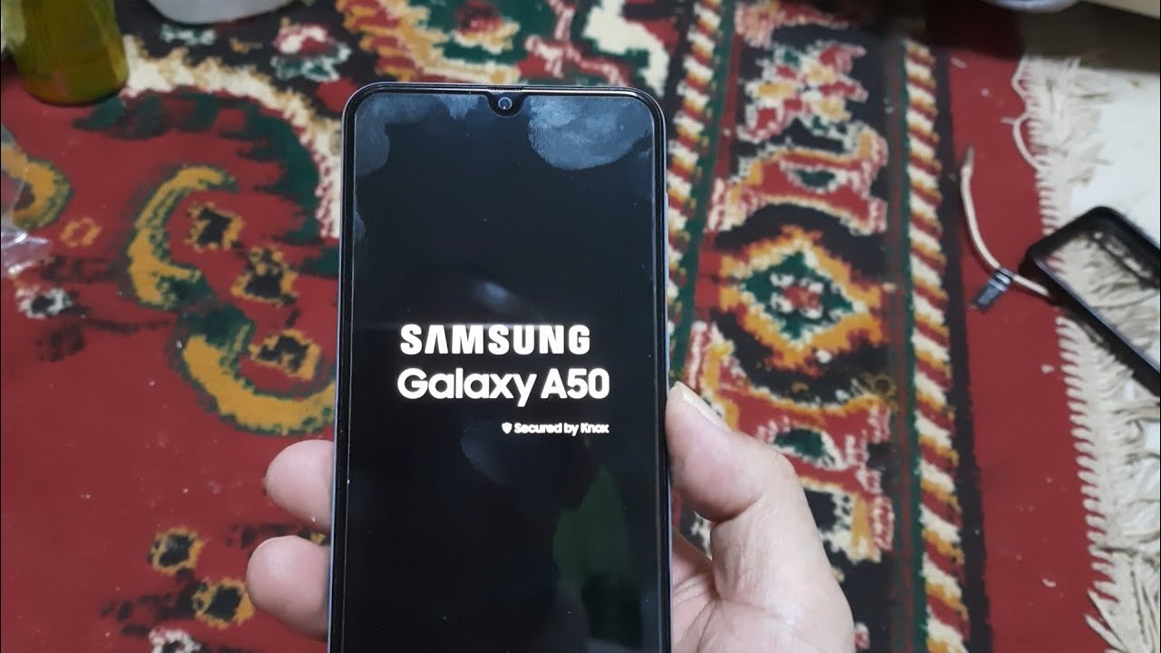Cách khắc phục lỗi Samsung A50 treo logo